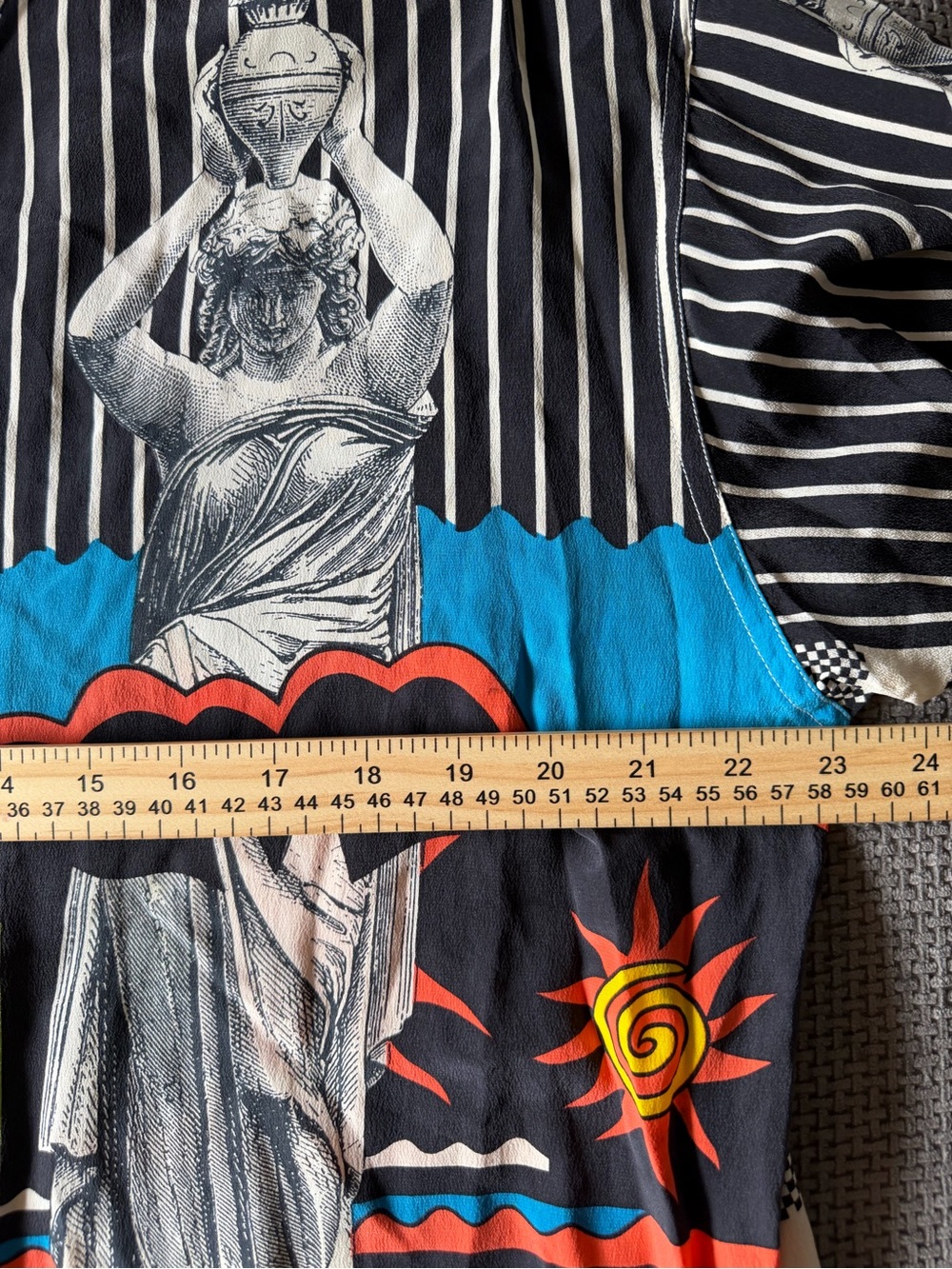 Timney Fowler Go Silk Vintage 90s Graphic Avant Garde Silk Blouse M Maximalist - Picture 11 of 16